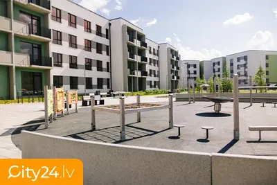 Strazdumuižas iela 16