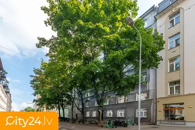 Strēlnieku iela 4