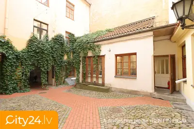Jāņa iela 3