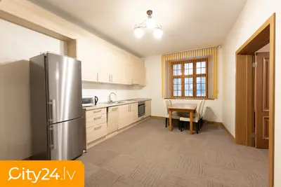 Riharda Vāgnera iela 20