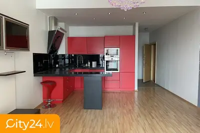 Anniņmuižas bulvāris 38