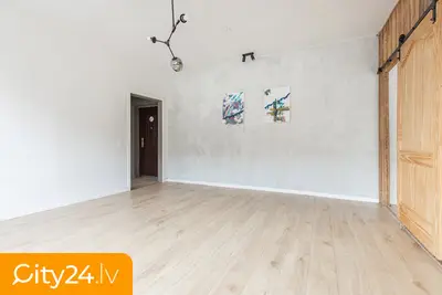 Peldu iela 24