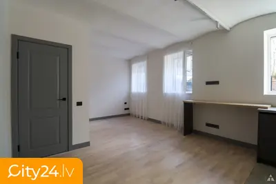 Zeļļu iela 13