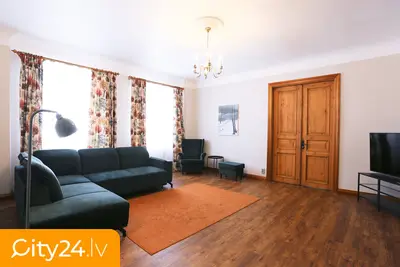 Ernesta Birznieka-Upīša iela 24