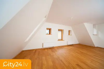Riharda Vāgnera iela 20