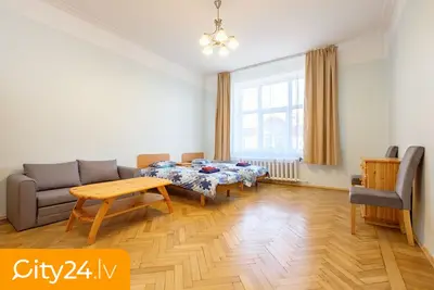 Krišjāņa Barona iela 37