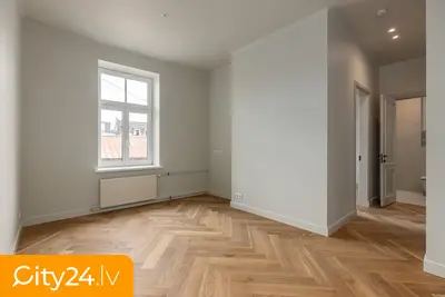 Tērbatas iela 20