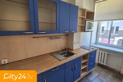 Bruņinieku iela 41