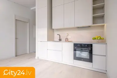 Zeļļu iela 13