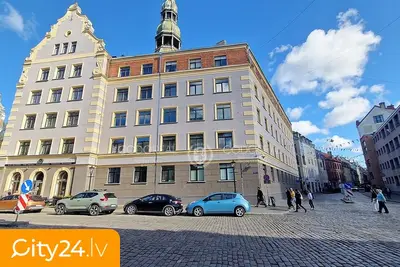 Grēcinieku iela 11