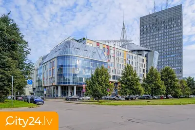 Republikas laukums 3