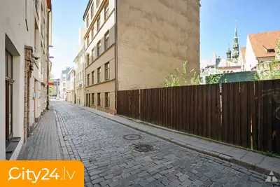 Kalēju iela 57