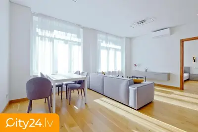 Krišjāņa Valdemāra iela 37