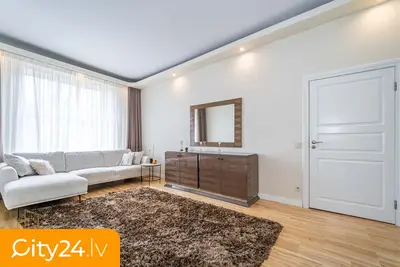 Lāčplēša iela 70 B