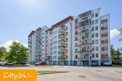 Upeņu iela 11