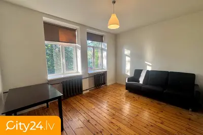 Lugažu iela 14