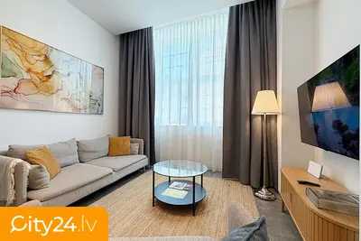 Jauniela 26