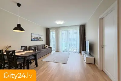 Rūpniecības iela 25