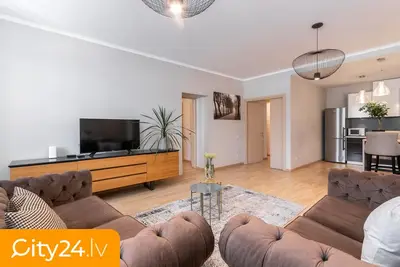 Tirgoņu iela 11