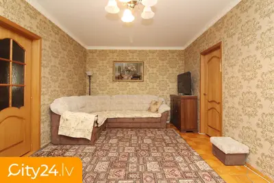 Paula Lejiņa iela 22