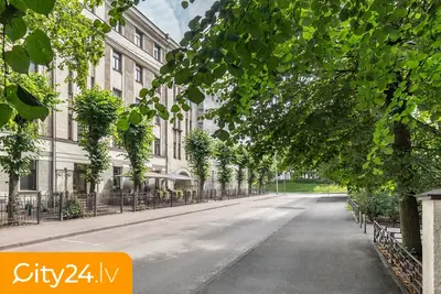 Krišjāņa Valdemāra iela 75