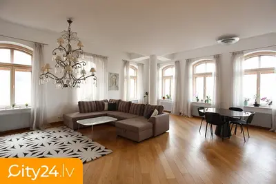 Riharda Vāgnera iela 2