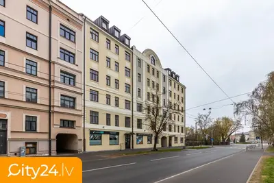 Firsa Sadovņikova iela 39