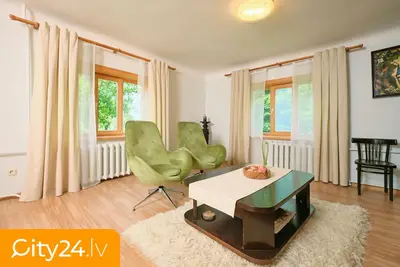 Nautrēnu iela 20