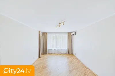 Hospitāļu iela 27