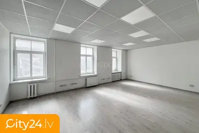 Bruņinieku iela 41