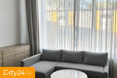 Valentīna iela 16