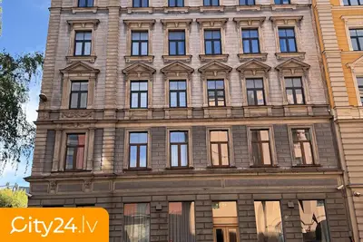 Lāčplēša iela 123