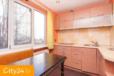 Eizenšteina 37