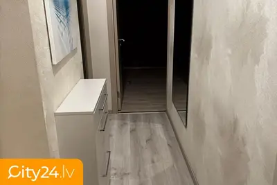Aviācijas iela 25