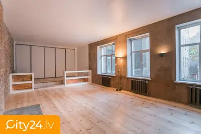 Bruņinieku iela 52