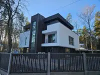 Brīvības 28