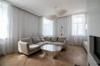 Elizabetes 18