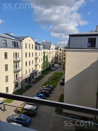 Zaļā 4