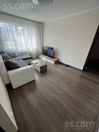 Anniņmuižas 22