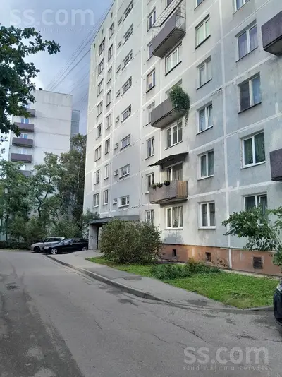 Stirnu 37