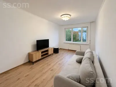 Lidoņu 9