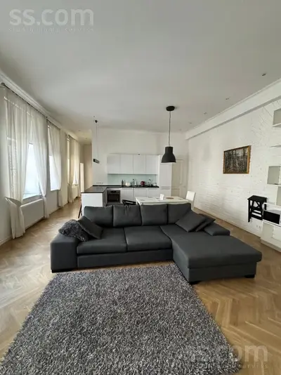 Brīvības 73