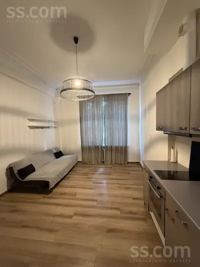 Aptiekas 8