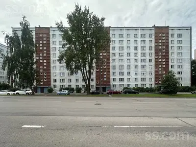 Dombrovska 45