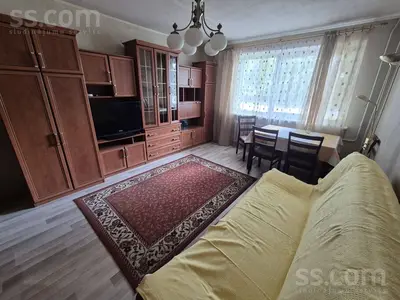 Ropažu 76