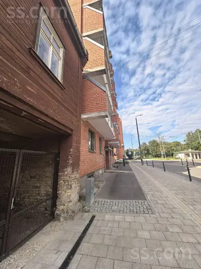 Sarkandaugavas 25