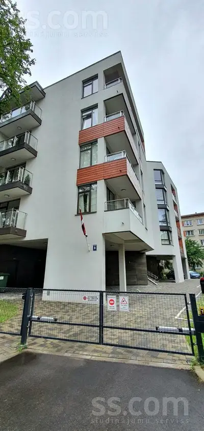 H. Celmiņa 5