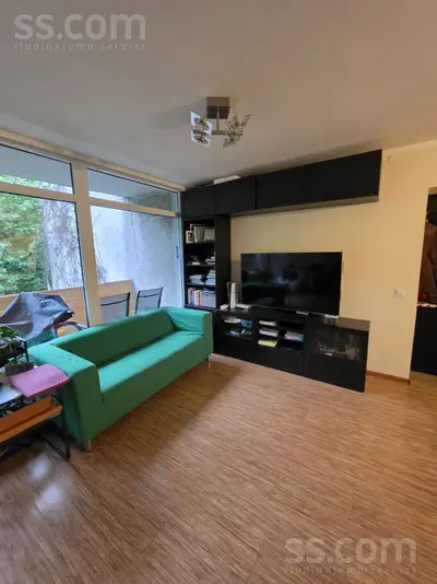 Tapešu 25