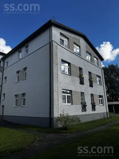 Bākūžu 1