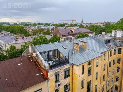 Valdemāra 77